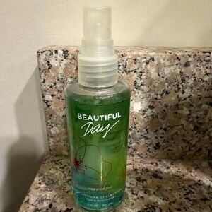 Bath & Body Works Beautiful Day Fragrance Mist 3 fl oz travel size. Retired